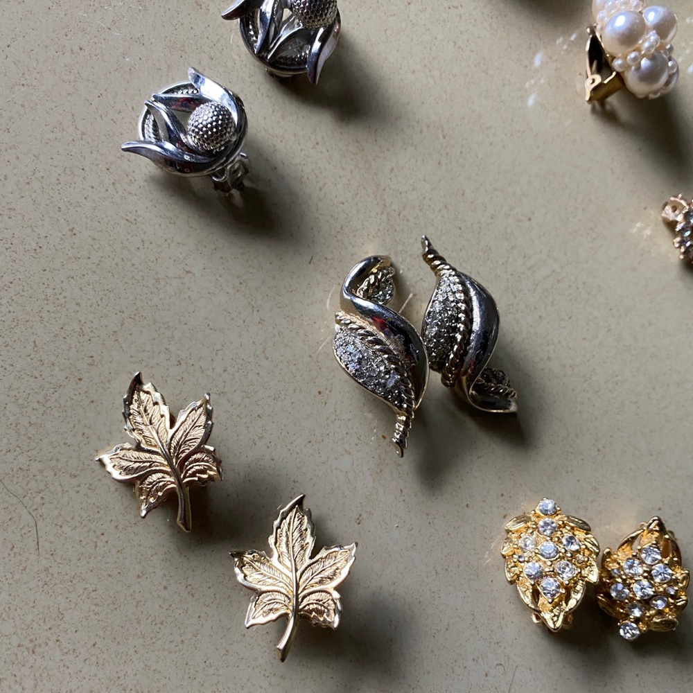 clip on earrings